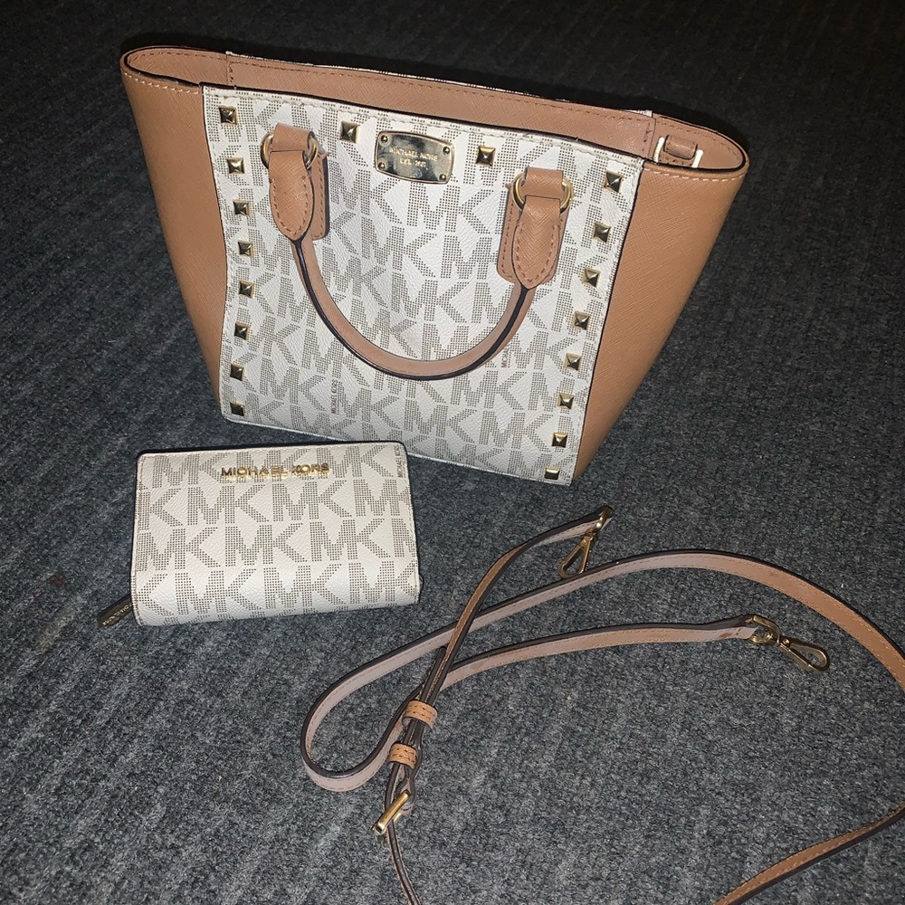MK MICHAEL KORS PURSE CROSSBODY STRAP & MATCHING WALLET